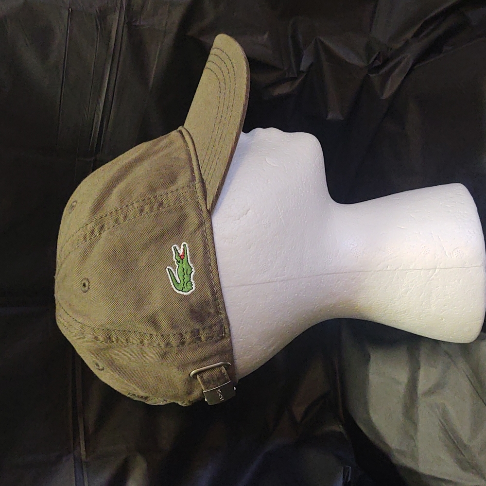 Lacoste cap ! All sales are final